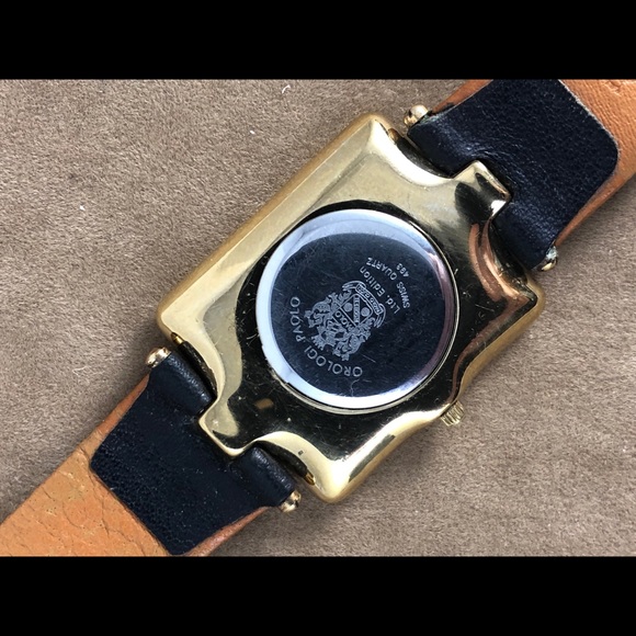 SOLD. Vintage Paolo Gucci Gold Tone Watch Navy Strap - Picture 4 of 8